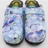Size 3.5Y (35): Torpatoffeln BLUE HYDRANGEA Clogs- NEW