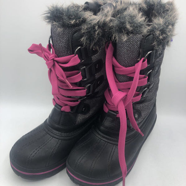 Size 3Y: Quest Black & Grey Insulated Lace-up Snows Boots