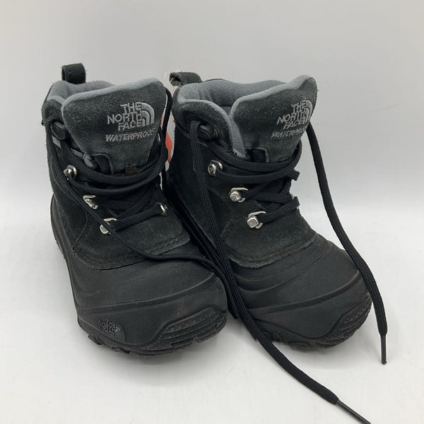 Size 10: The North Face Black Insulated Lace-up Snow Boots