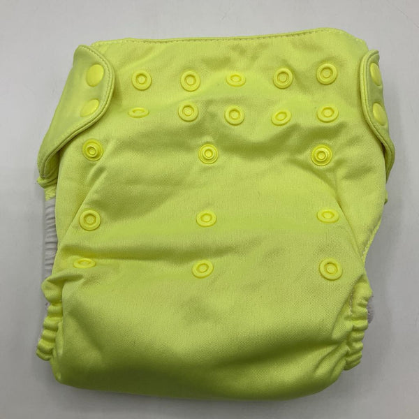 Size OS: Bum Genius Pale Yellow Snap Adjustable Lined Reusable Diaper