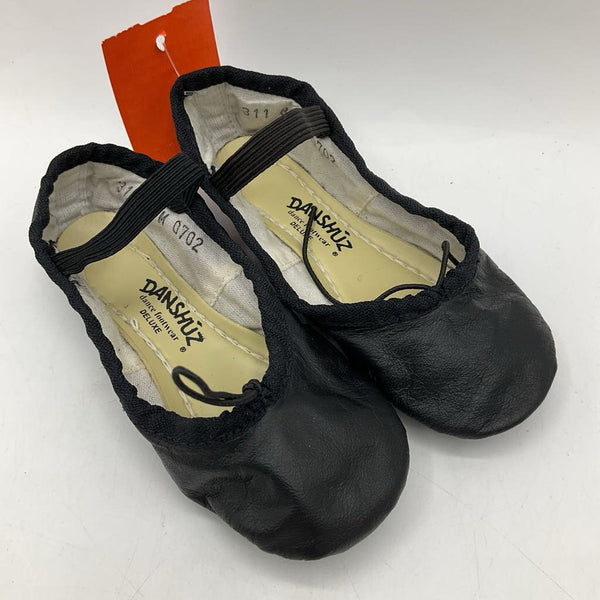 Size 8.5: Danshuz Black Leather Ballet Slippers