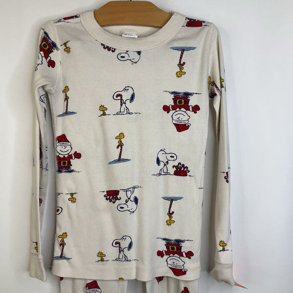 Size 6-7 (120): Hanna Andersson Cream Holiday Peanut Characters Long Sleeve 2pc PJS