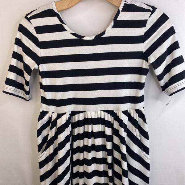 Size 10 (140): Hanna Andersson Black & White Striped Short Sleeve Dress w/ Pockets