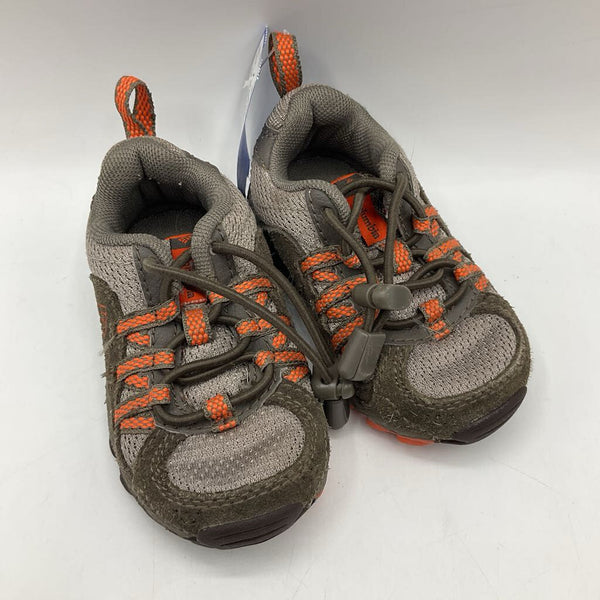 Size 4: Columbia Brown/Orange Toggle Sneakers