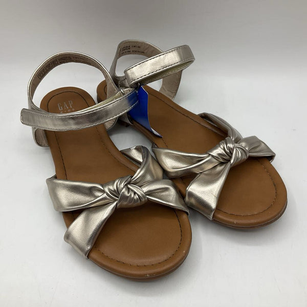 Size 4Y: Gap Gold Velcro Sandals