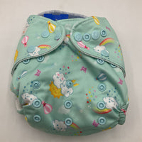 Size OS: Little Helpers Mint Clouds, Rainbows & Hot Air Balloons Adjustable Snap Reusable Diaper w/ Liners