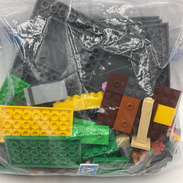 Bag of Assorted Lego Parts