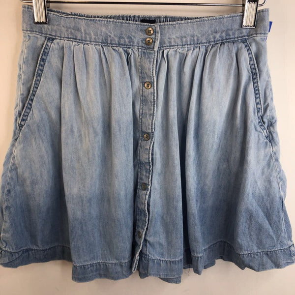 Size 12: Gap Light Blue Demin Button-up Skirt w/ Pockets