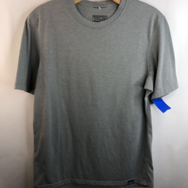 Size 16-18 (S): Patagonia Light Grey T-Shirt