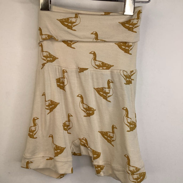 Size 18-24m: Kate Quinn Pale Yellow Goose Comfy Shorts