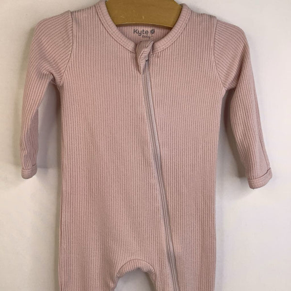 Size 3-6m: Kyte Light Pink Footed Long Sleeve PJS