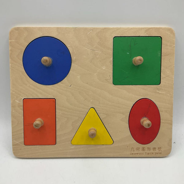 Wooden Shapes Peg Puzzle