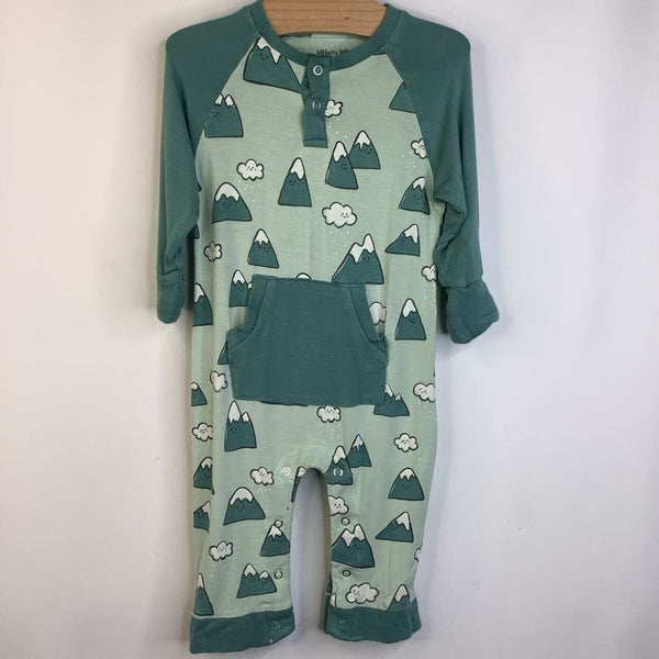 Size 6-12m: Silkberry Baby Green Mountains & Clouds Long Sleeve Romper
