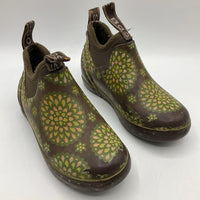 Size 10:Bogs Brown/Green Floral Pattern Ankle Cut Rain Boots