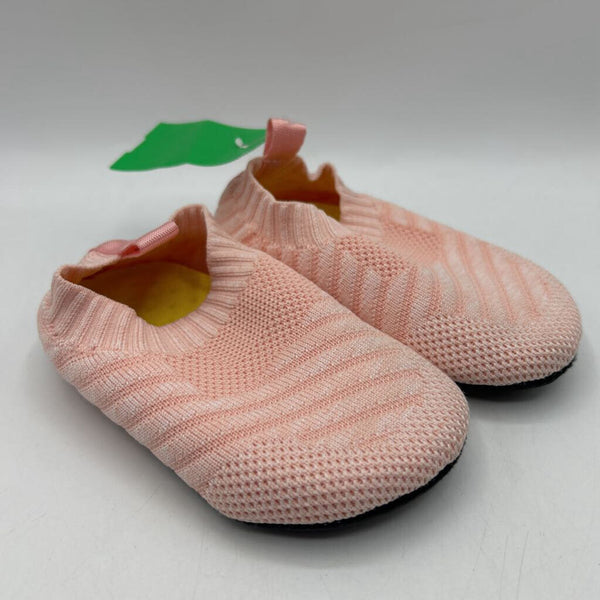 Size 6-7: Light Pink Slip-on Water Shoes