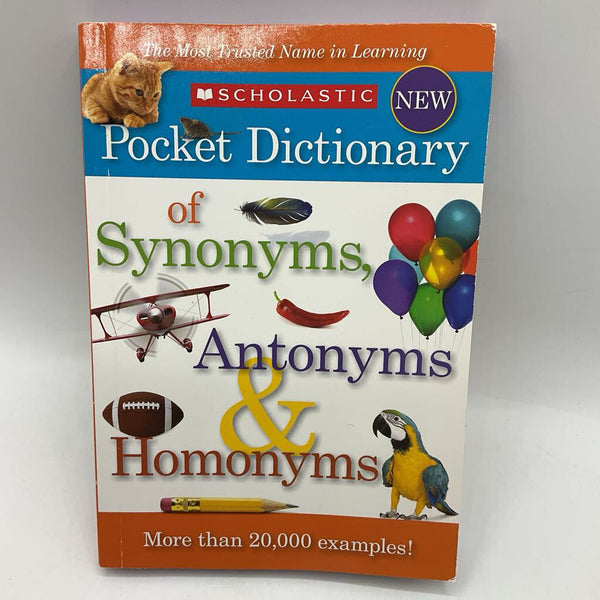 Pocket Dictionary of Synonyms, Antonyms & Homonyms (paperback)