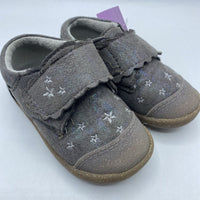 Size 7: Pediped Grey Sparkly Stars Velcro Shoes