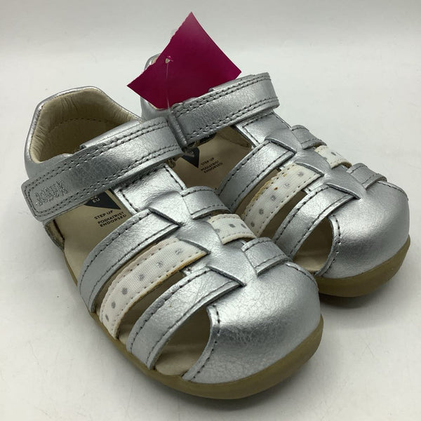 Size 6: Bobux Leather Siver Strappy Velcro Sandals NEW