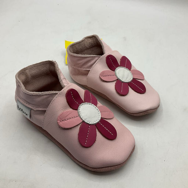 Size Lg (15-21m): Bobux Soft Sole Pink White Flower Leather Baby Shoes NEW