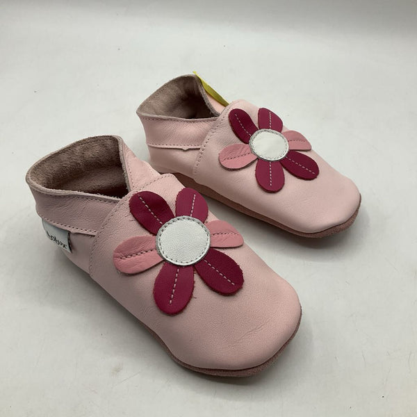 Size XL (21-27m): Bobux Soft Sole Pink White Flower Leather Baby Shoes NEW