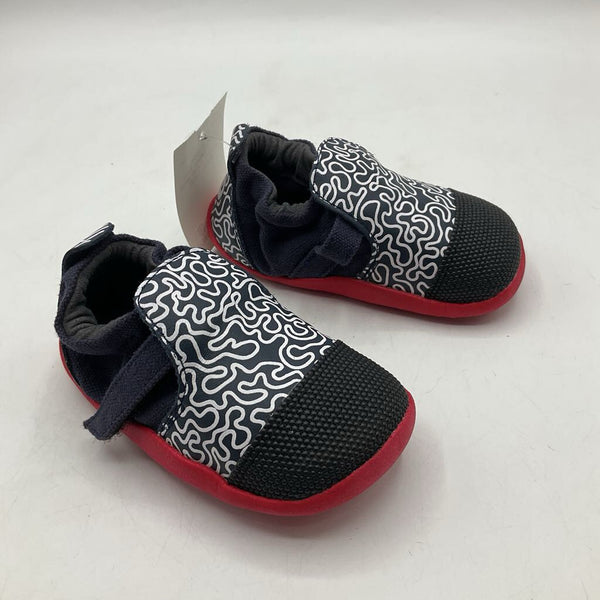 Size3.5: Bobux Navy White Red Velcro First Walker Shoes NEW