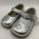 Size 5: See Kai Run Riolyne, SILVER Mary Jane Shoes NEW