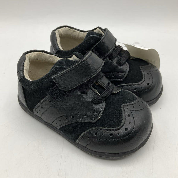 Size 4: See Kai Run Bennett, BLACK Velcro Shoes NEW