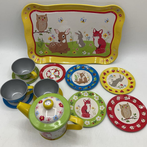 Schylling Tin Yellow/Green Forest Baby Animals Tea SeT