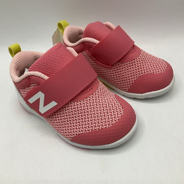 Size 6: New Balance PINK Velcro First Walker Baby Sneakers Shoes NEW