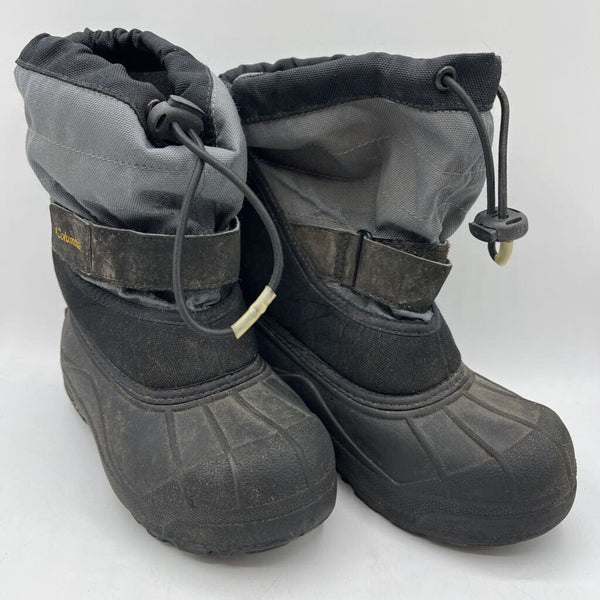 Size 13: Columbia Black & Grey Single Strap Toggle Insulated Snow Boots