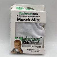 Malarkey Kids Munch Mitt NEW