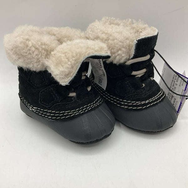 Size 2: Sorel Black w/Lamb Fur Lining Caribooties NEW