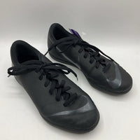 Size 3.5Y: Nike Mercurial Black Lace-up Futsal/Indoor Soccer Cleats