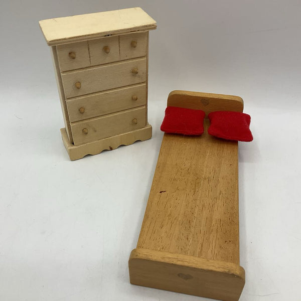 Wooden Doll Bed & Dresser