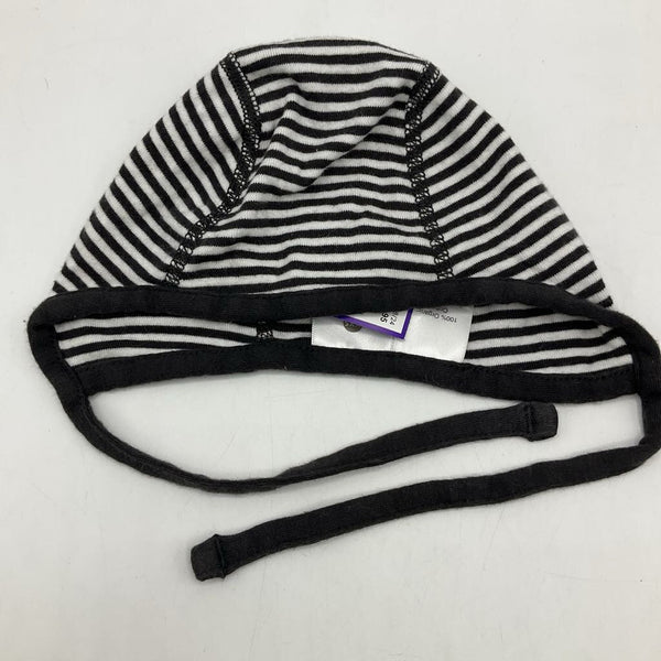 Size XXS: Hanna Andersson Grey & White Striped Baby Hat