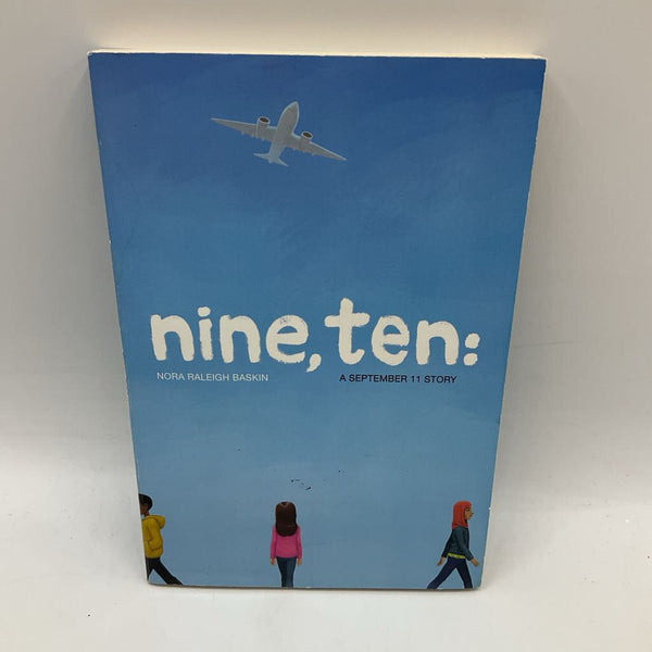 Nine, Ten: A September 11 Story (paperback)