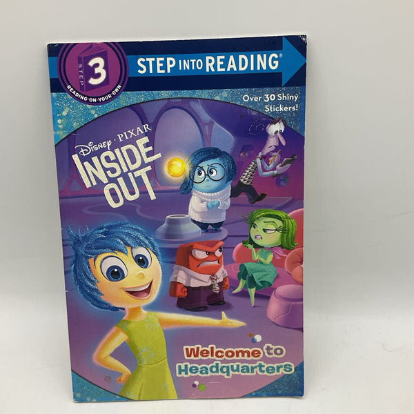 Inside Out: Welcome to Headquarters (paperback)