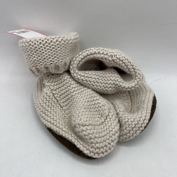 Size 18m: Creme Knitted Soft Shoe Booties