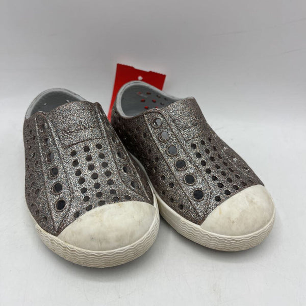 Size 5: Native Silver Sparkly Slip-on Rubber Water Sandals