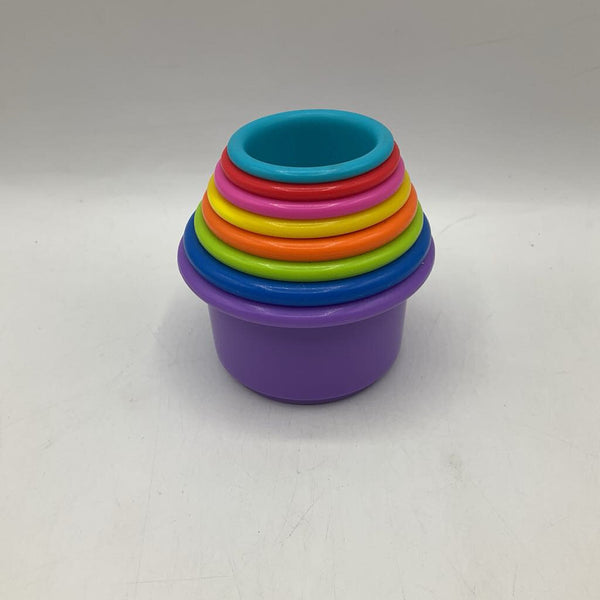 8 Colorful Nesting/Stacking Cups & Bath Toy