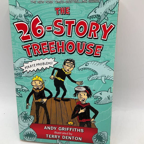 The 26-Story Treehouse: Pirate Problems (paperback)