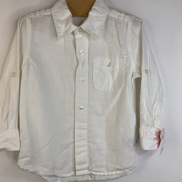 Size 3: Gap White Collard Button-up Long Sleeve Shirt