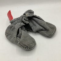 Size 12m: Zutano Black & White Striped Soft Shoe Booties