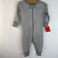 Size 3-6m (60): Moon and Back by Hanna Andersson Grey & White Striped Long Sleeve 1pc PJs