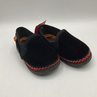 Size 6: Foamtreads Hard-Soled Slippers