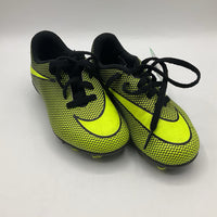 Size 10: Nike Black/Neon Yellow Lace-Up Soccer Cleats