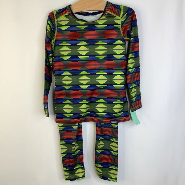 Size 5: Patagonia Green/Red/Blue Pixelated 2pc Base Layers