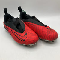 Size 2Y: Nike Red/Black Lace-Up Soccer Cleats