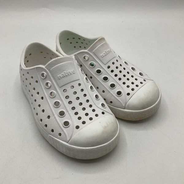 Size 7: Native White Slip-on Shoes