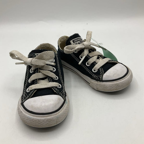 Size 6: Converse Black/White Lace-Up Sneakers